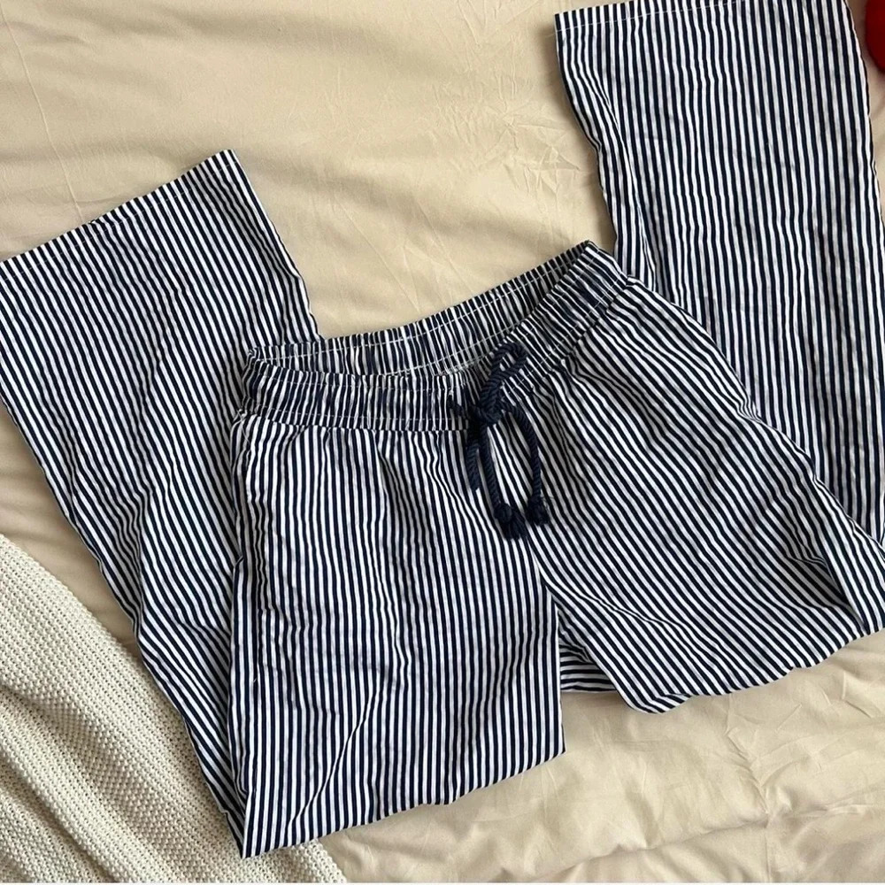 BRAND NEW WITH TAGS seaside striped pants Edikted pinstripe linen esqe pants